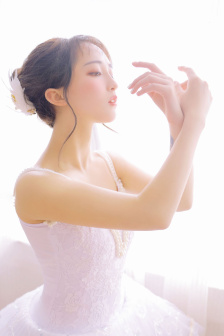 《菊内留香》TXL金银花
